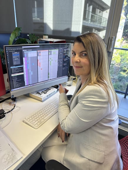 No alternative text description for this image (2)